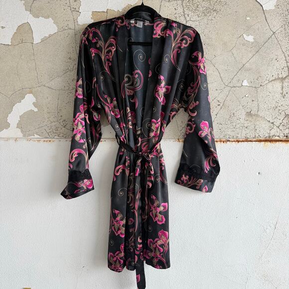 Vtg Delicates Satin Slip Dress + Robe Set Black Pink Baroque Lace Trim 2 Piece M - Picture 7 of 14